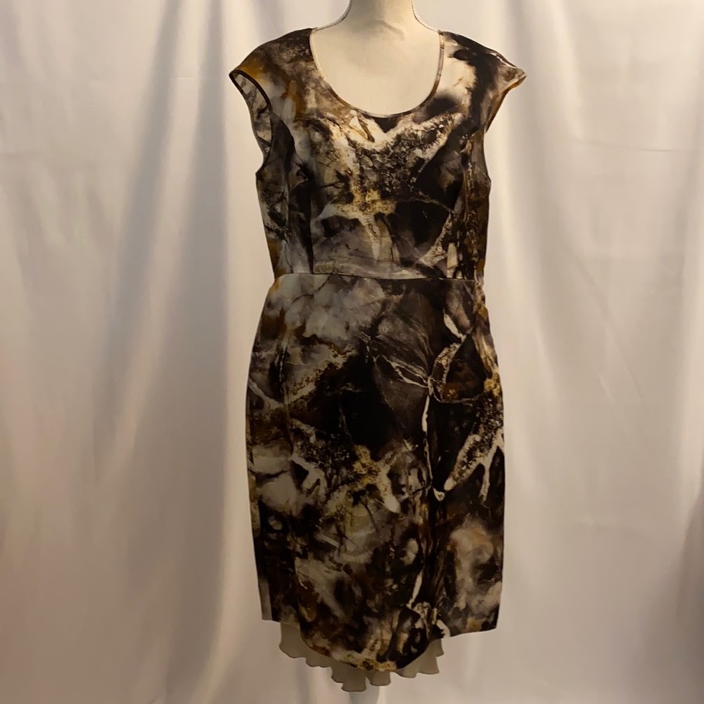 Piazza Sempione Abstract Dress with Slip